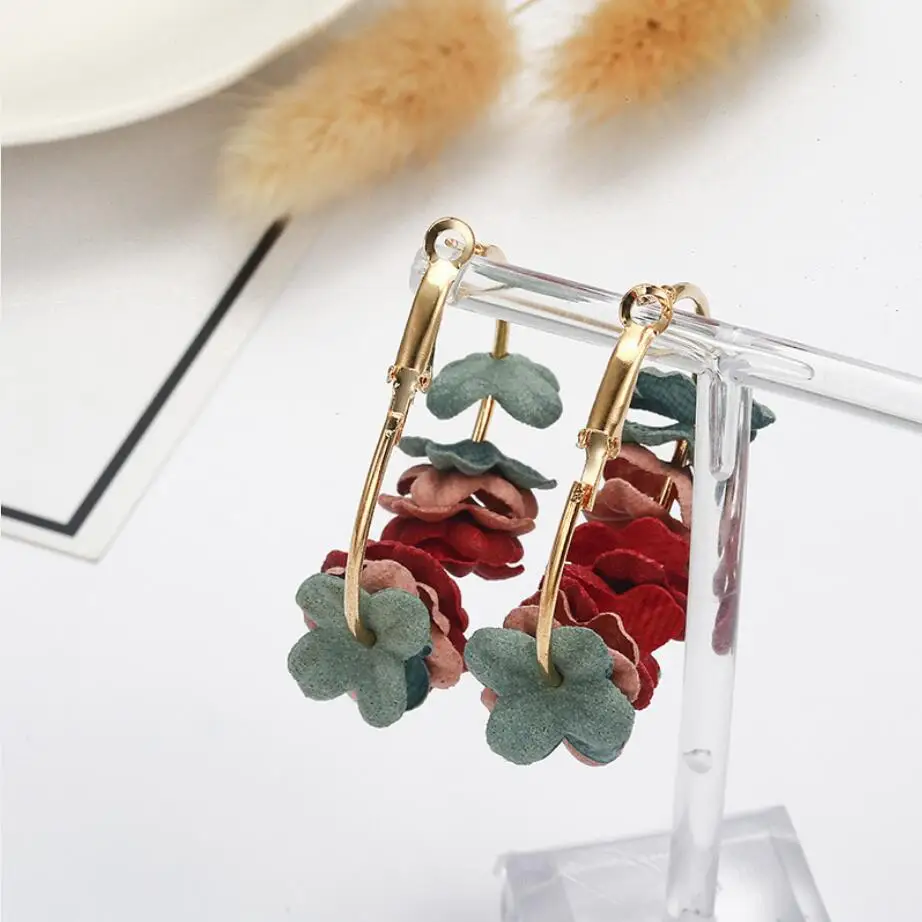 Разноцветные корейские простые серьги кольца в виде цветка из сплава Джокера для