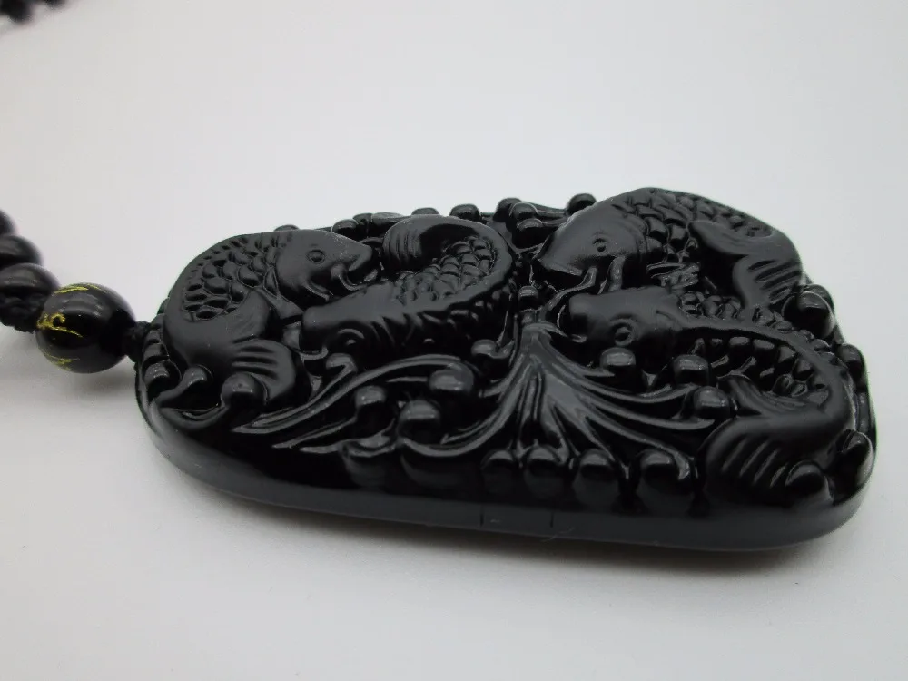 Китайская ручная работа натуральный черный обсидиан резная рыба счастливое