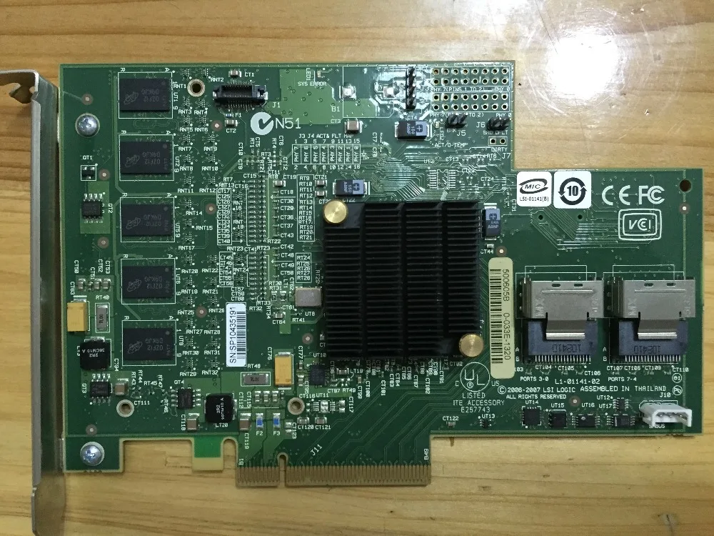 

RaidStorage, ServeRAID MR10is vat SAS/SATA 44E8695 8