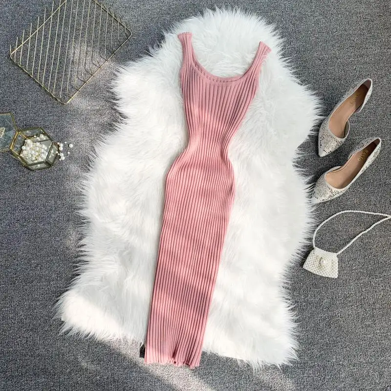 Женское трикотажное платье ALPHALMODA обтягивающее однотонное базовое короткое