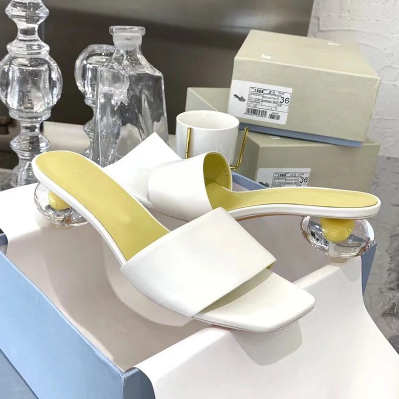 Женские шлепанцы из натуральной кожи прозрачные на каблуке с открытым носком и