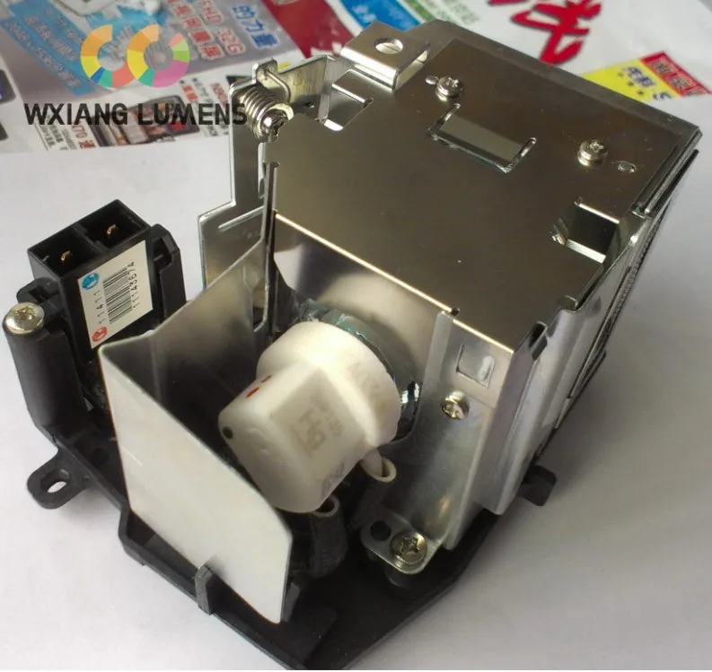 

Лампа проектора с корпусом SHP135 подходит для Sharp D255XA D300XA D256XA N850SA N855XA N855SA N850XA D258XA D3580XA D3080XA