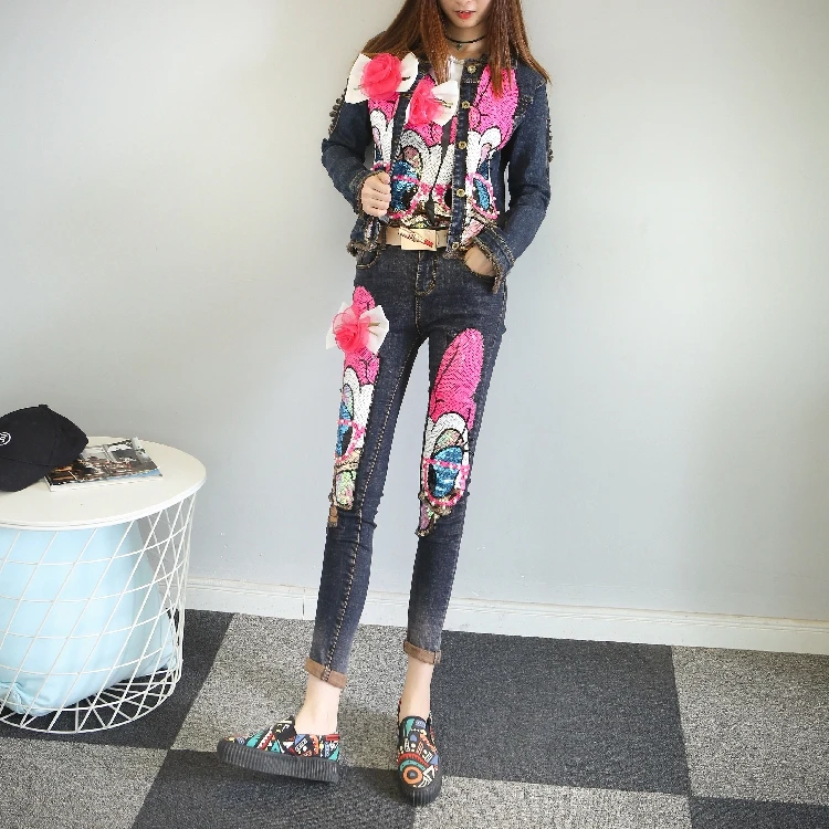 

2018 New Autumn Fashion Women Denim Sets Sequins Cartoon Long Sleeve Jean Coats + Slim Long Denim Trousers Female Jeans Suits