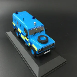 Новинка, литье под давлением, сплав, 1:43, синий, Полицейская машина, Land Rover Defender, сплав, модель автомобиля, домашняя коллекция, украшение, детские игрушки