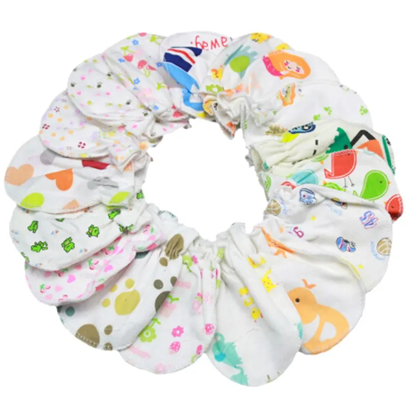 

1 Pair of Gloves Anti-grasping Newborn Baby Girl/Boy Glove Infant Cartoon Pattern Protection Face Cotton Anti Scratching Gloves