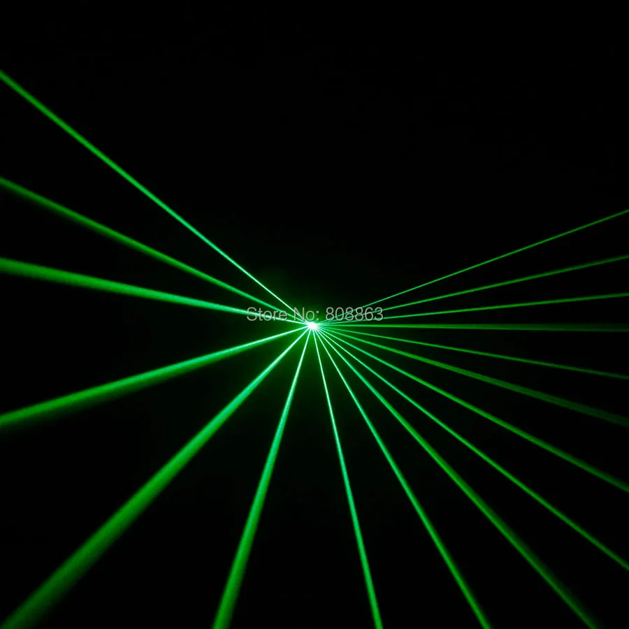 красный лазер. лазерный луч. лазерные лучи света. лазерные лучи света. лазерные лучи света.