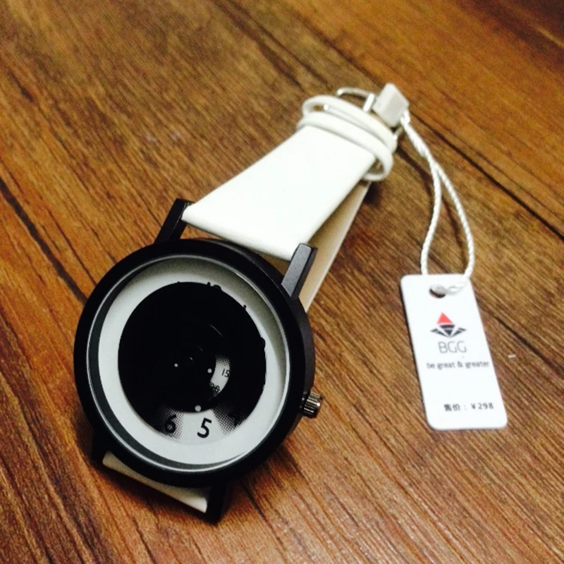 Европейские уникальные часы с вращающимся циферблатом креативные для