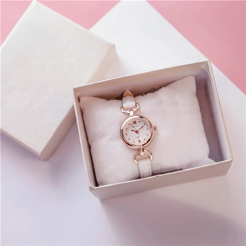 Женские кварцевые наручные мини часы FDC99 с тонким циферблатом и ремешком из