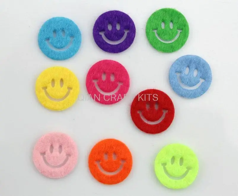 Set of 1000pcs 17mm Felt Circle,Smile Face,Cotton Fabric multiple Colors wholesale free shipping for Clothes Applique-by0110a