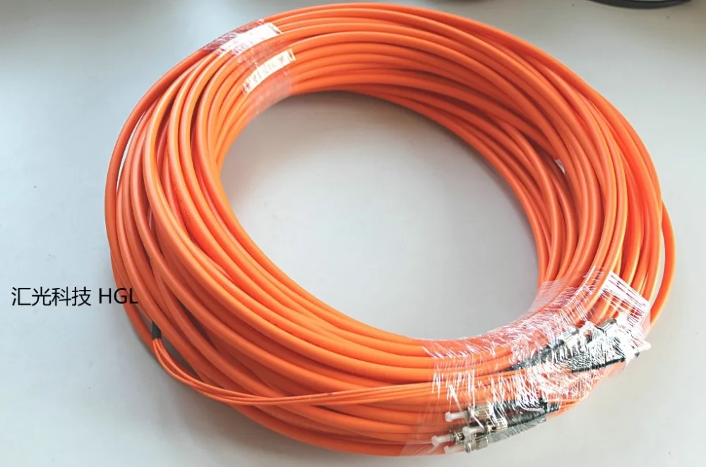 4-жильный крытый многомодовый оптоволоконный кабель ST фк sm58-lc SC