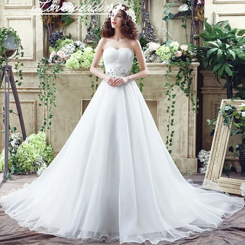 Романтические белые свадебные платья милое декольте оборки шнуровка сзади линия