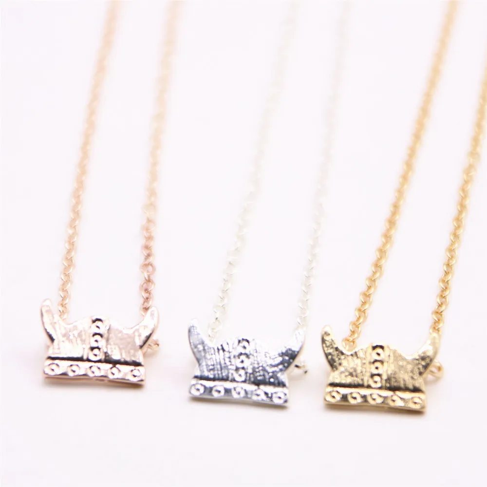 Популярное многоцветное ожерелье с подвеской в южномодном стиле виде пиратского