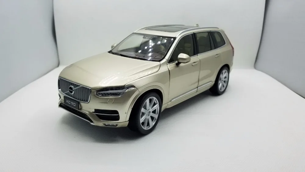 Модель литая под давлением в масштабе 1:18 для Volvo XC90 2015 Gold SUV игрушечный автомобиль