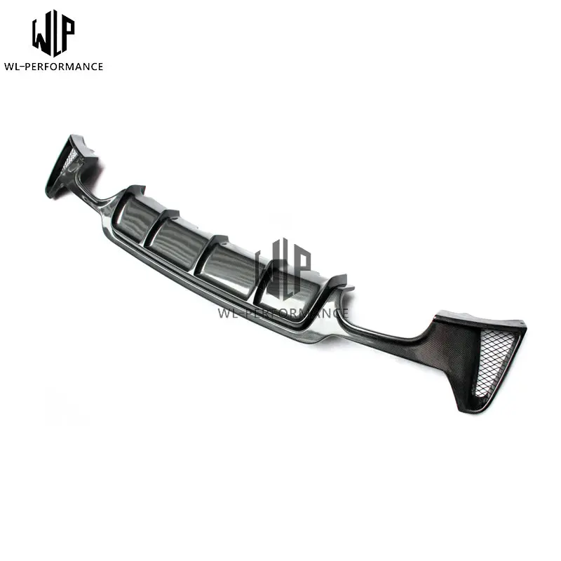 Двусторонний рассеиватель заднего бампера из углеродного волокна для BMW 4 серии