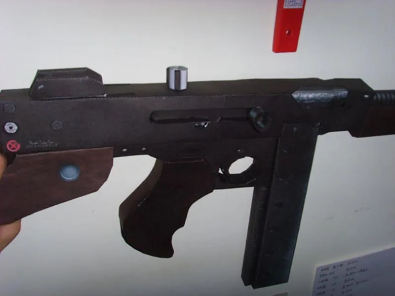 Бумажные весы для рукоделия 1: 1 пистолет Томпсона M1928 бумажная модель игрушка
