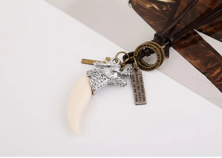 Новый модный серебряный покрытием мужской подвеска-кулон с головой дракона, белым волчьим зубом и кожаным шнуром в стиле шокера.