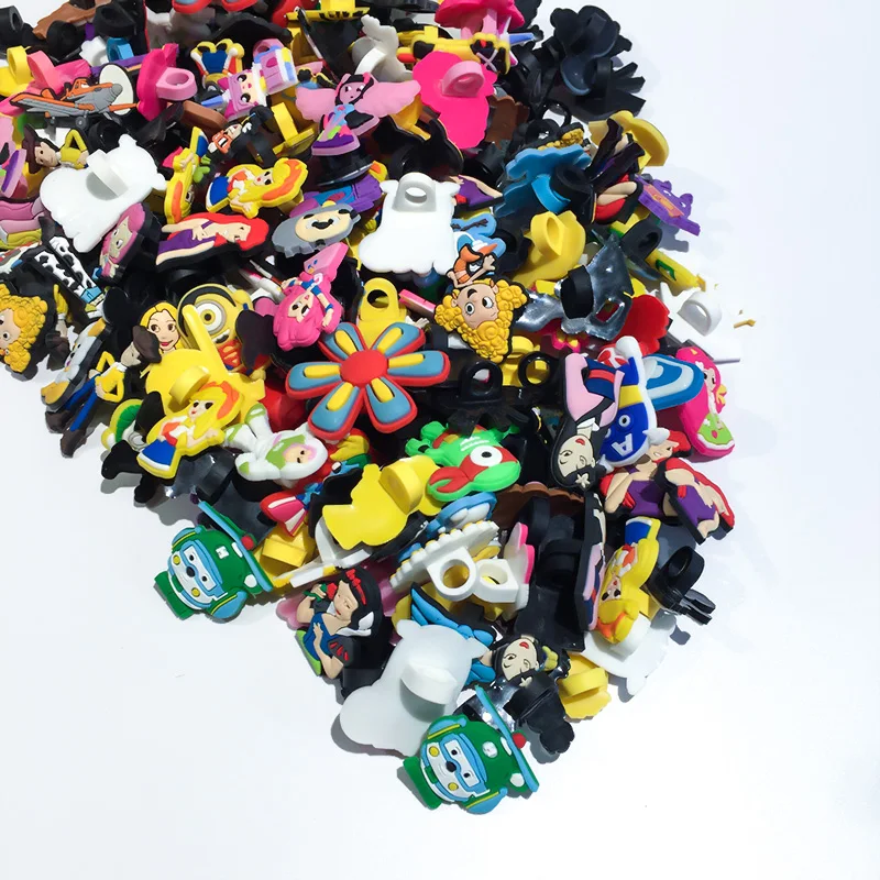 Бесплатная доставка DHL 2000 шт. случайный стиль не выбирайте Мультяшные ПВХ топперы