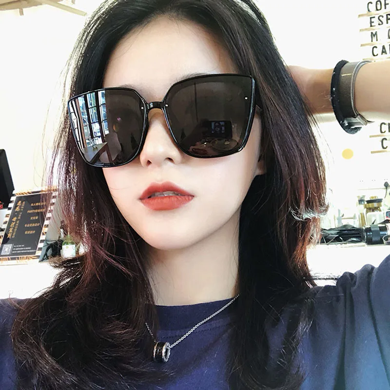 Солнцезащитные очки в квадратной оправе стиле ретро Для женщин брендовая