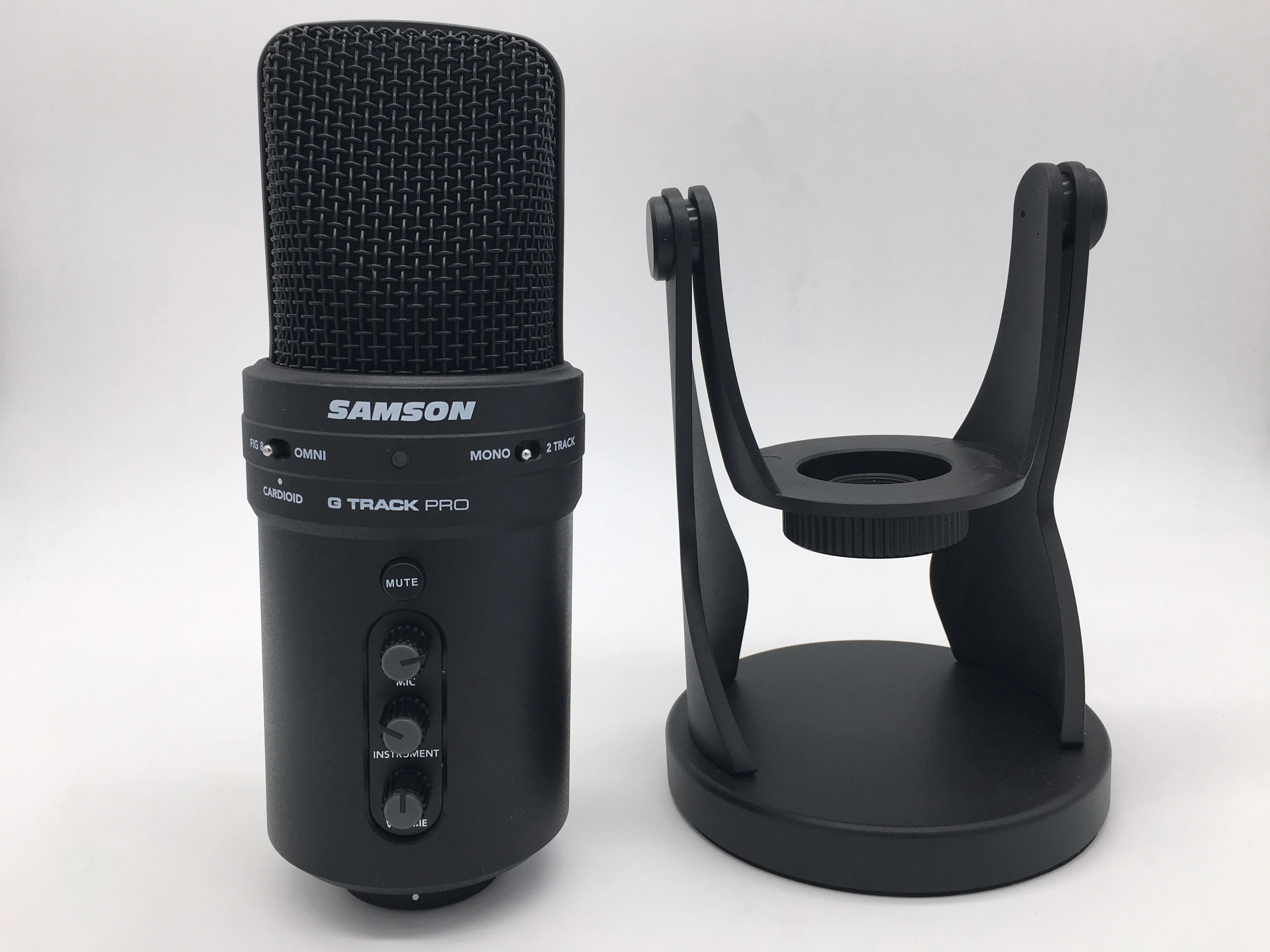 Samson G Track Pro Профессиональный USB-микрофон подключи и работай с аудио интерфейсом