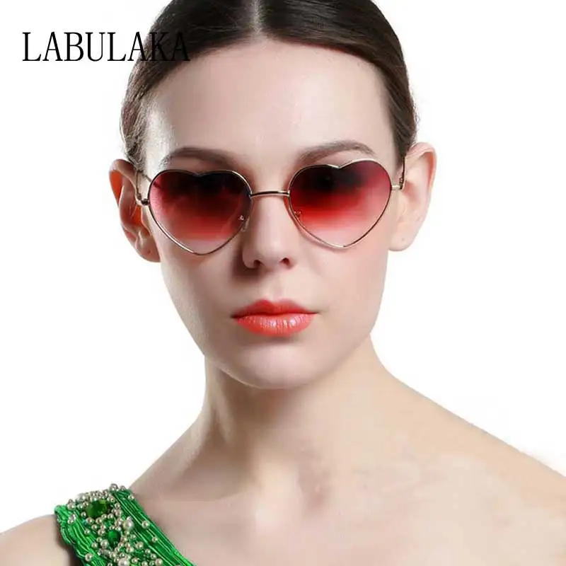 Солнечные очки в форме сердца женские с металлическим градиентом солнцезащитные