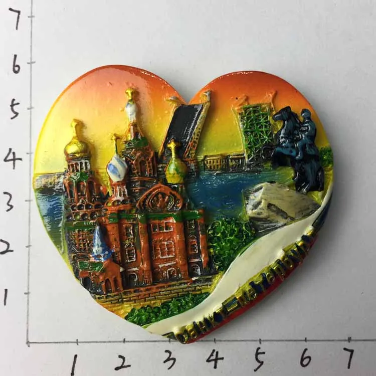 Туристический сувенир в Санкт Петербурге Россия магниты на холодильник виде
