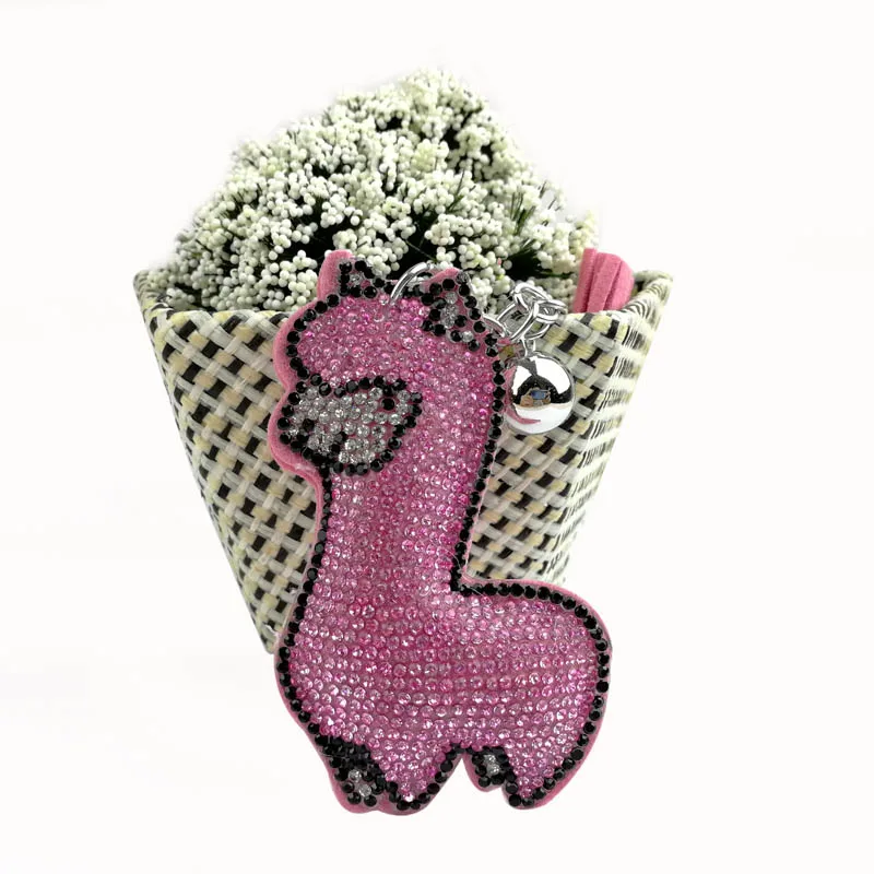 Милая подвеска для ключей альпака с горячим креплением страз, кристальный животный брелок для сумок-аксессуаров, подвеска для ключей, ювелирные изделия.