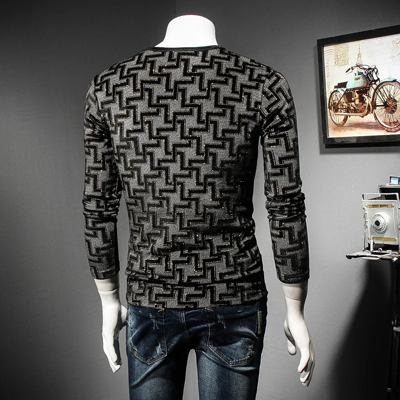 Новинка осень 2017 Мужская модная футболка с длинными рукавами и принтом золотого