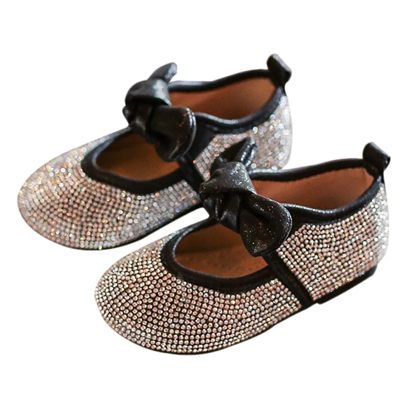 Детская обувь на плоской подошве для девочек принцессы с сердечками детская