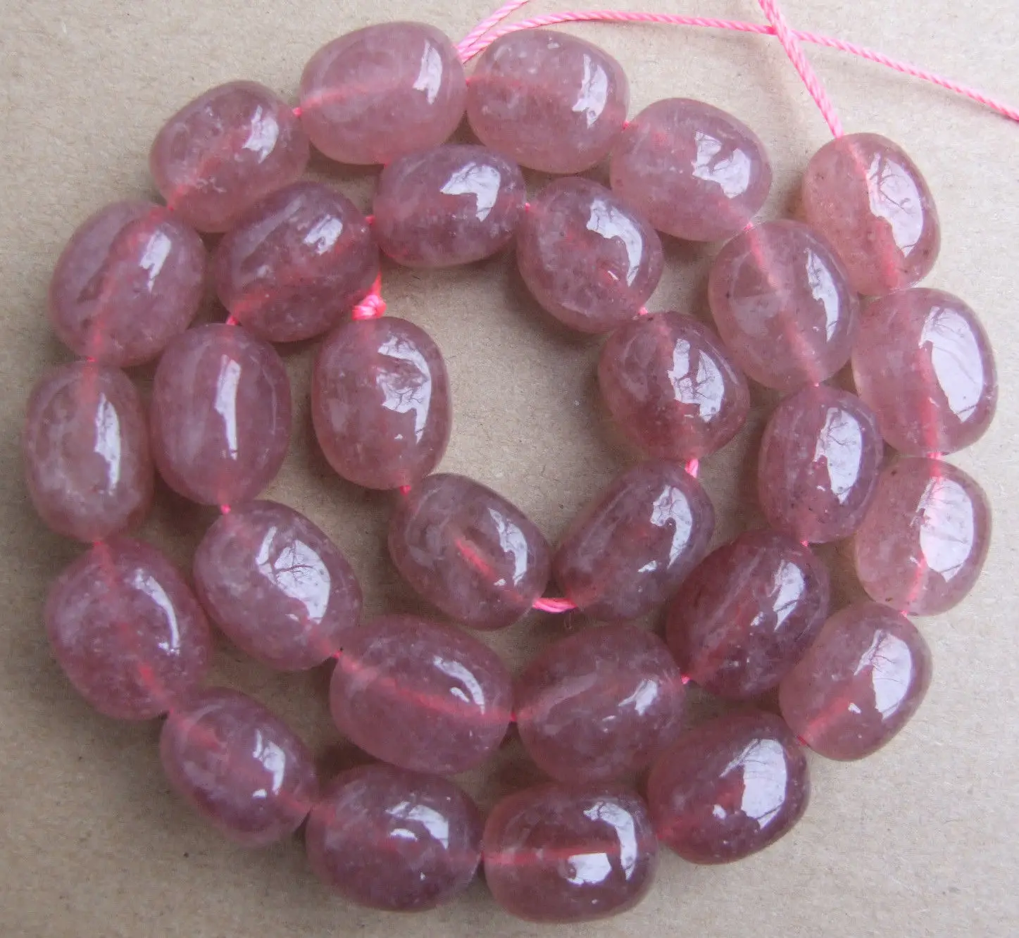 Около 12x16 мм натуральный клубничный кварцевый произвольной формы свободные