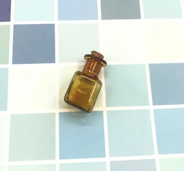 yellow 20 шт./лот, цветная маленькая Квадратная бутылка с пробковой пробкой, стеклянный флакон, бутылка для желаний, миниатюрная бутылка, новые контейнеры банки, сделай сам - Цвет: yellow