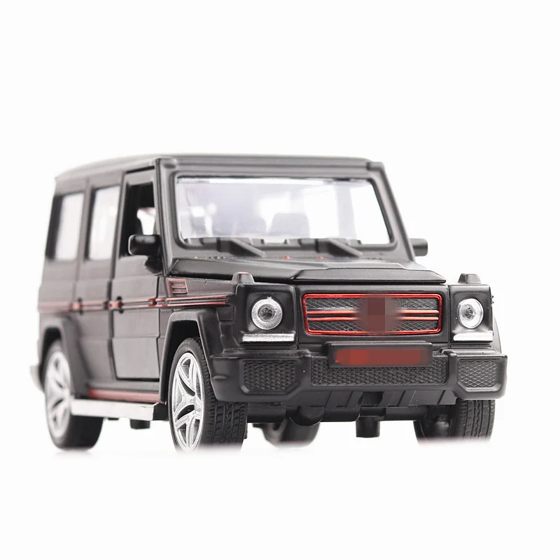 

1:32 High Simulation 4-door Alloy Model Inertial Vehicle Acousto-optic Diecasting Children's Collection Gift Decorative Toys