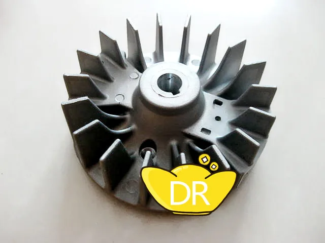 Маховик Магнитный моторный ротор Komatsu G35L / 45L аксессуары для косилки BC3410 BC4310