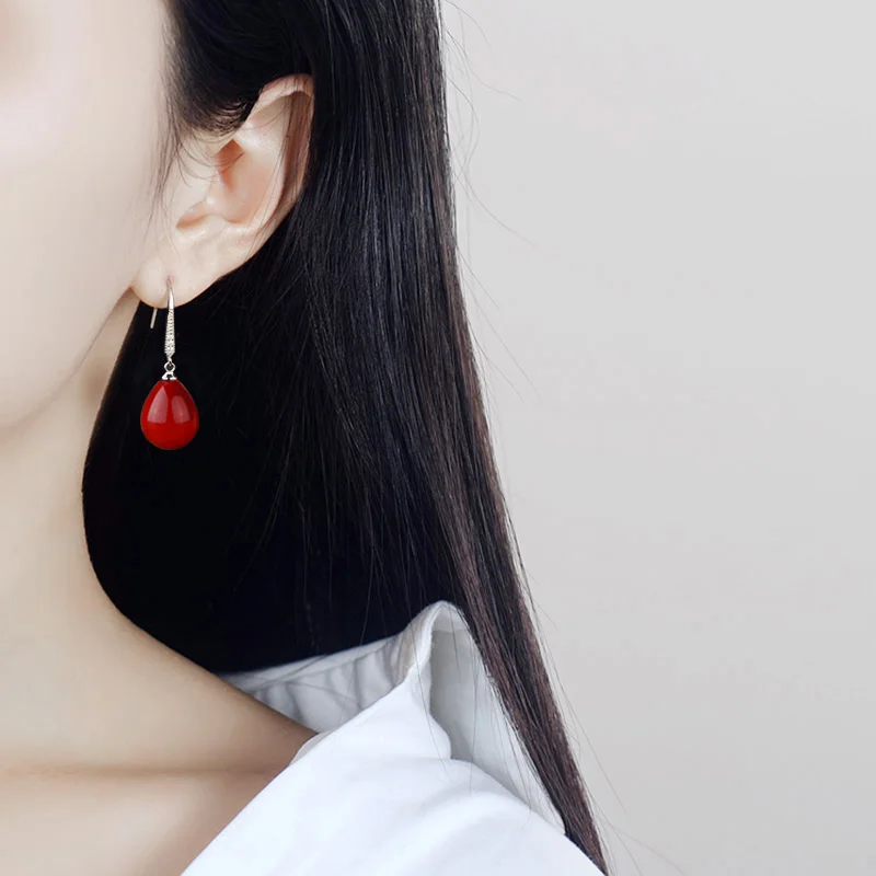 Женские серьги из серебра 925 пробы с крупными красными круглыми