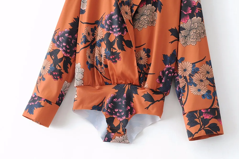 Модные женские туфли геометрический глубокий v-образным вырезом с длинным