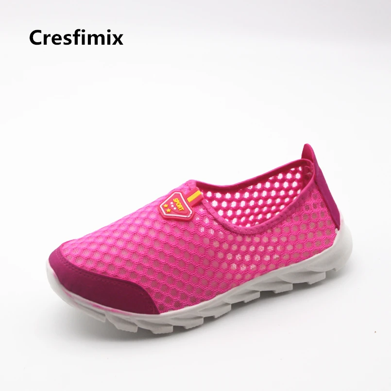 Женские сетчатые туфли Cresfimix дышащие на плоской подошве Нескользящие розовые