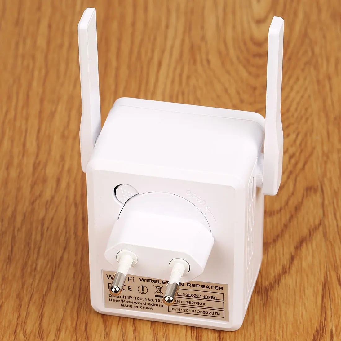 Горячая Распродажа беспроводной Wi Fi ретранслятор 300mbps WIFI расширитель 2 4G