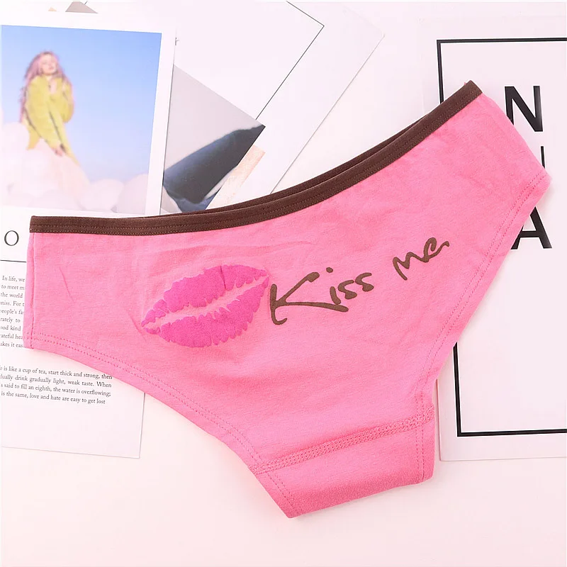 Лидер продаж, трусы с буквенным принтом «Kiss Me» для девочек, нижнее белье, хлопковое нижнее белье ярких цветов