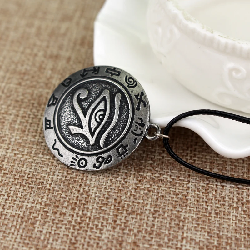 Подвеска в виде глаз хора из Египта модное ожерелье кожи с серой веревкой