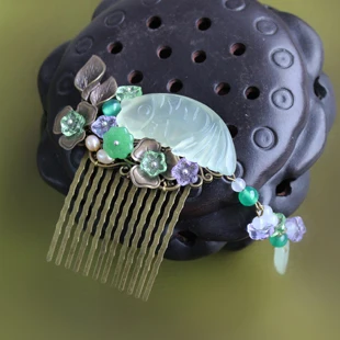 Shipping copper hairpin classic costume headdress tassel step shake the comb hair fish |