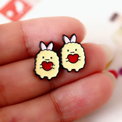 heart 2 шт./пара с любимыми персонажами из мультфильмов мини sumikko gurashi фигурку металлические серьги для девочек Подарки - Цвет: heart