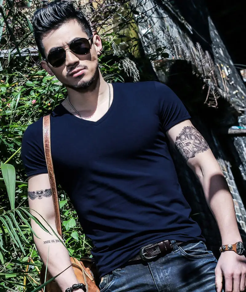 V-Neck blue Новинка года, Однотонная футболка мужская черно-белая футболка из хлопка летняя футболка для скейтборда, футболка для скейта топы, европейский размер - Цвет: V-Neck blue