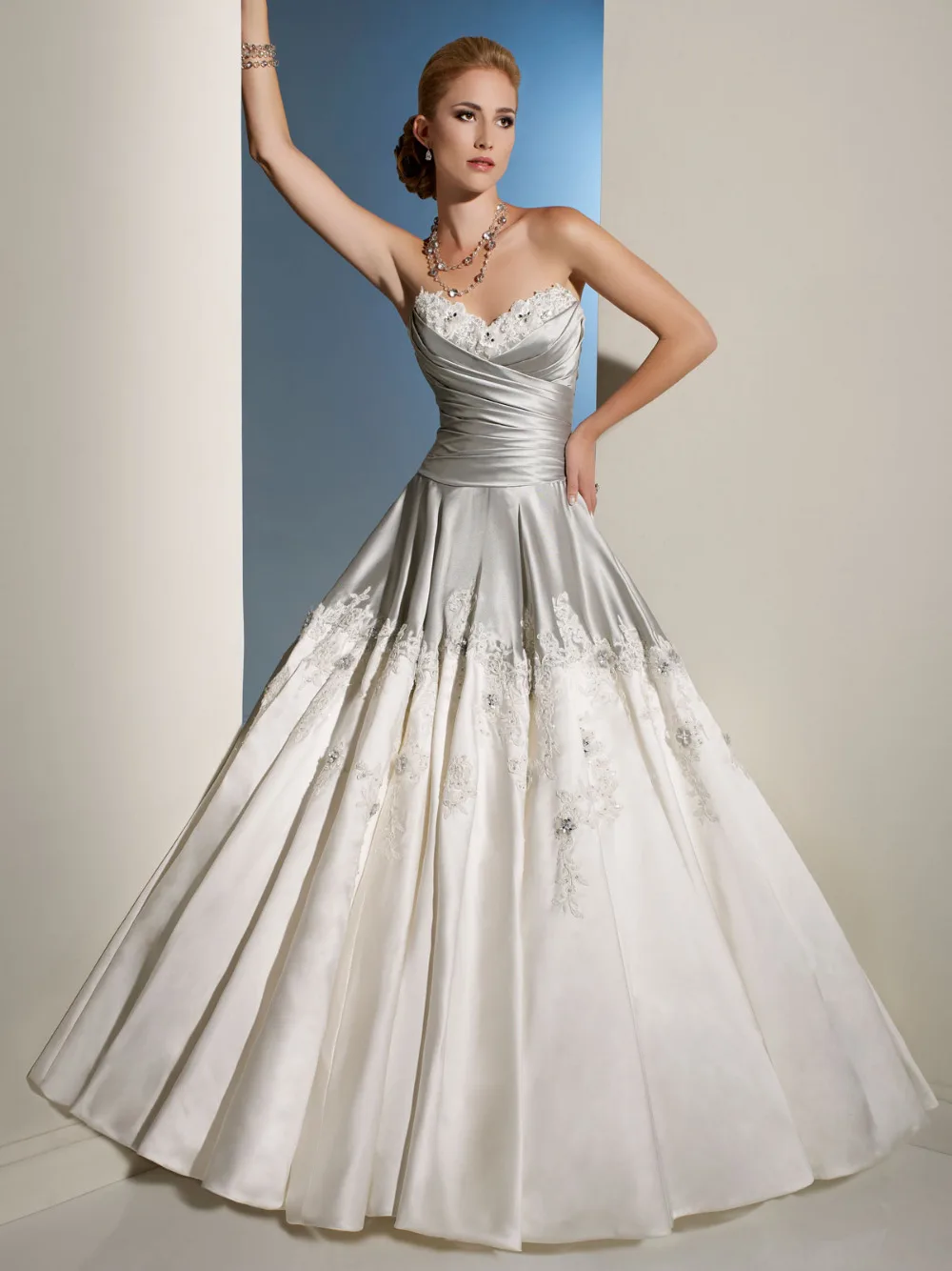 Modern Sweetheart Neckline Long Train Silver Wedding Dresses China | Свадьбы и торжества