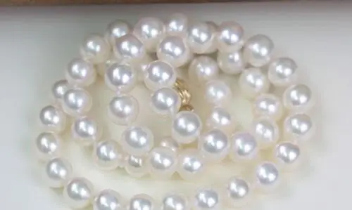 ?? クラシックラウンド10〜11ミリメートル南洋ラウンドホワイトパールnecklace18inch>送料無料