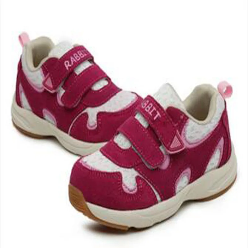 Бесплатная доставка Новинка 2017 года Брендовая детская спортивная обувь Мягкая