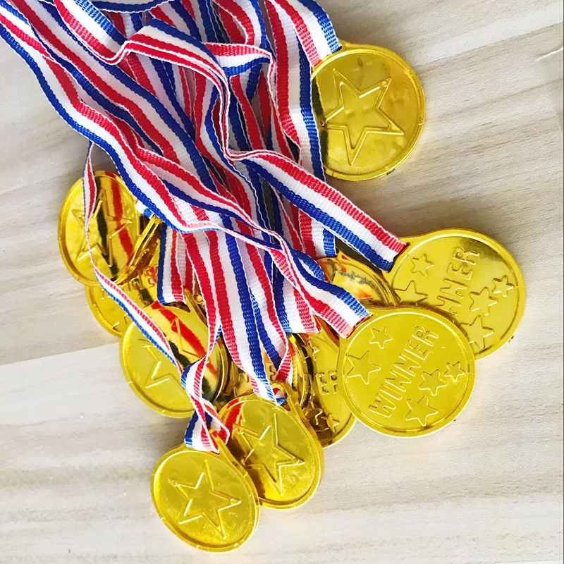 2018 Китай Champion 1 шт пластиковая детская золото победителей медали для детей игра