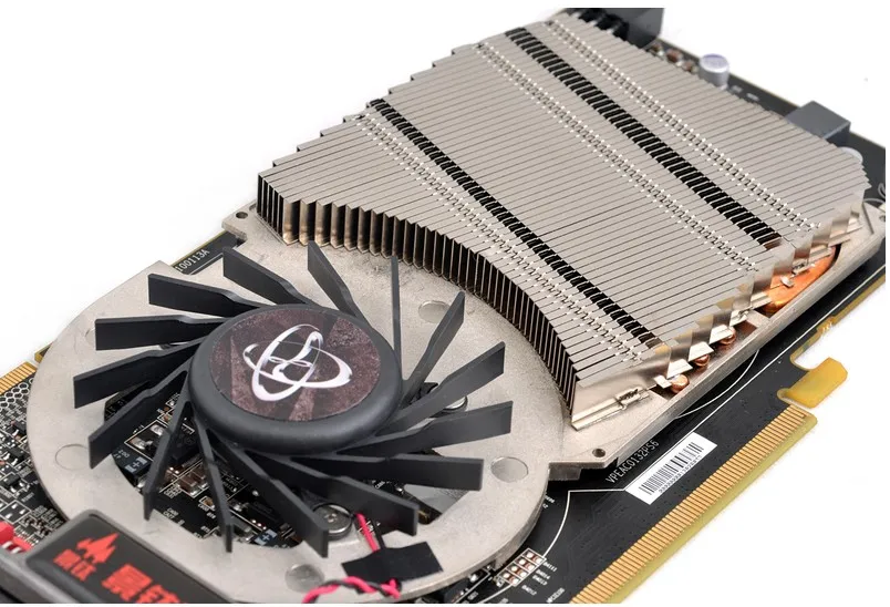 Оригинальный графический вентилятор XFX HD5770 HD6770 MGA7012XR-O20 0.36A | Компьютеры и офис