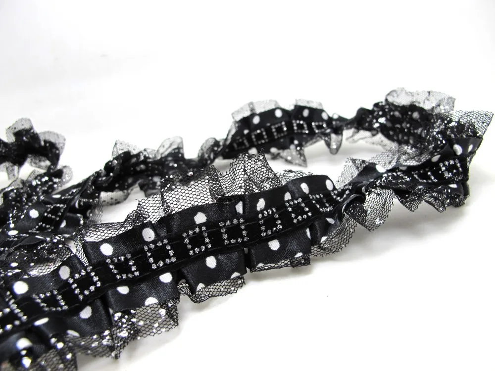 Блестящая плиссированная отделка в горошек 45 мм | Тюлевая органза с атласной