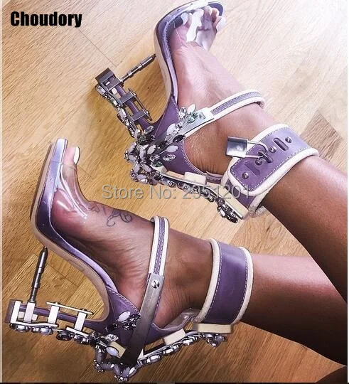 Сандалии женские на высоком каблуке роскошные босоножки со стразами и замком