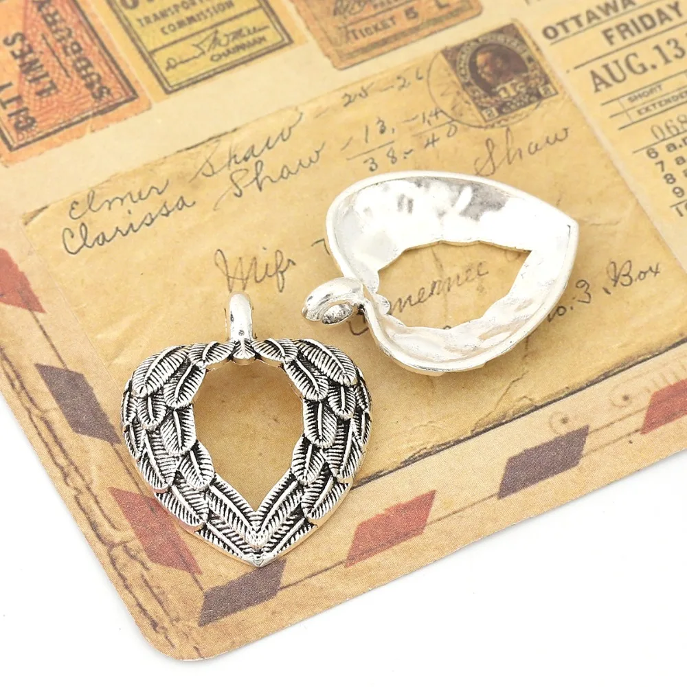 Подвески DoreenBeads из цинкового сплава подвески в форме сердца серебряного цвета