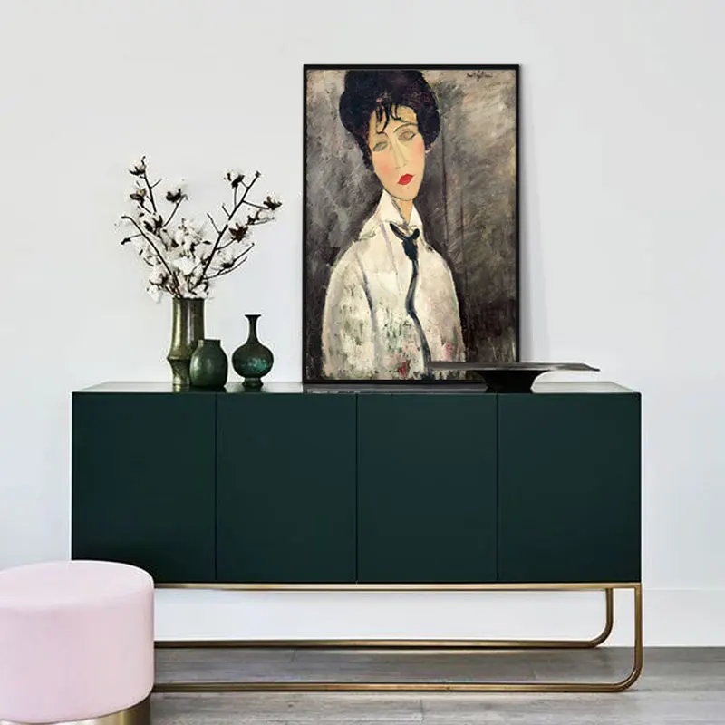 

Репродукция картины "Женщина в черном галстуке" Modigliani на холсте Famili